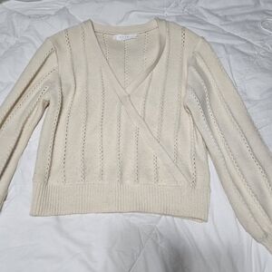ASTR The Label Cream V‑Neck Knit Sweater